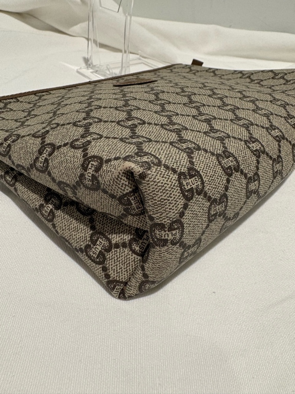 Authentic Gucci Vintage GG Canvas Clutch Pouch with certificate - Picture 11 of 13